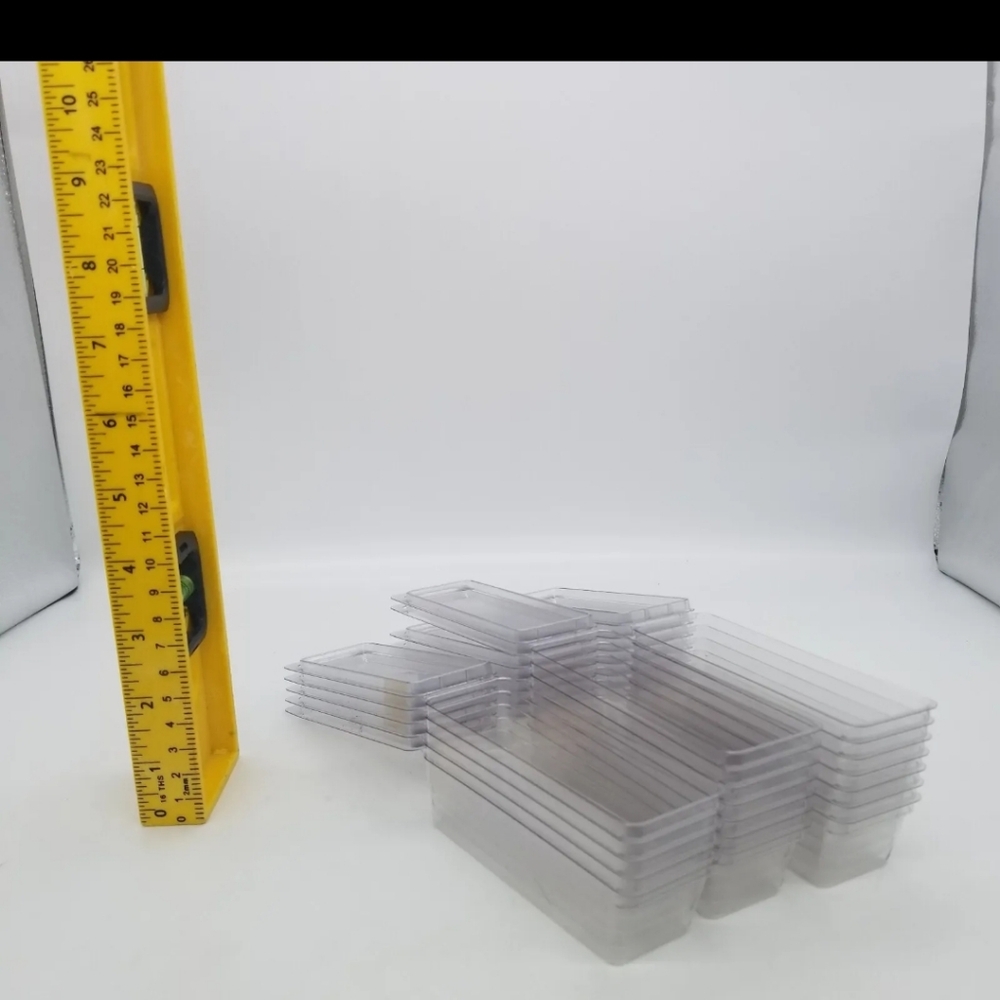 25 - Hot Wheels Plastic Car / Fish Bait Cases MEDIUM Blister Boxes clamshells.